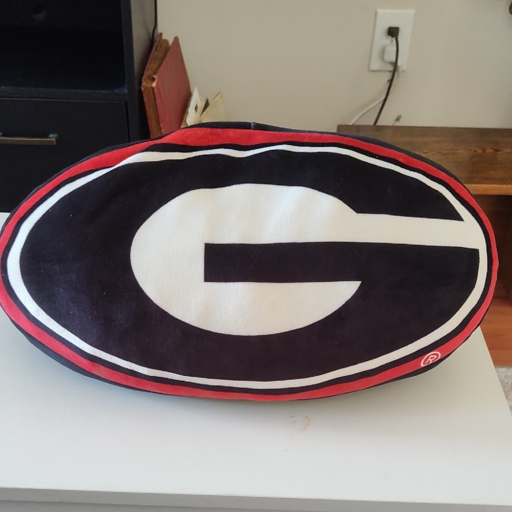 Georgia Bulldogs Logo Pillow